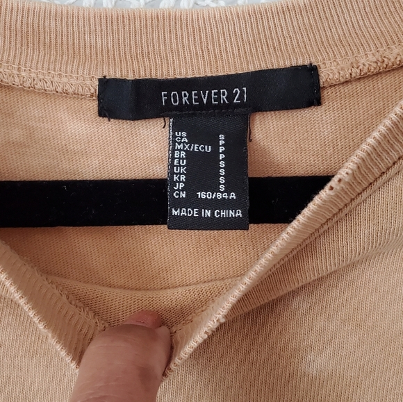Forever 21 Tan Graphic Tee - Picture 10 of 13